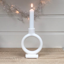 Load image into Gallery viewer, Circle Candleholder - White